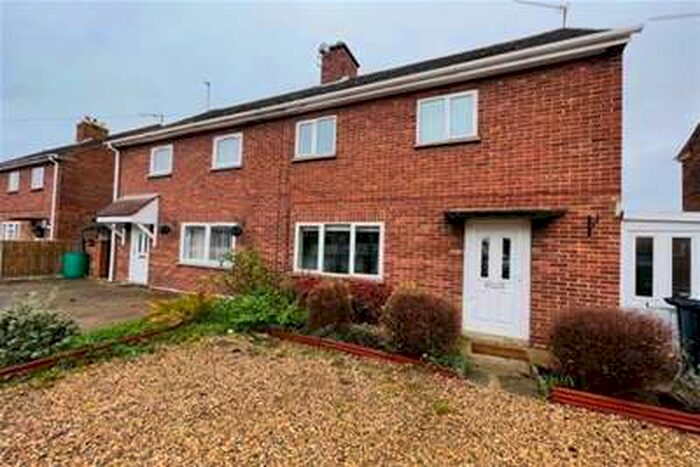 3 Bedroom Semi-Detached House To Rent In Mariners Way, King's Lynn., PE30
