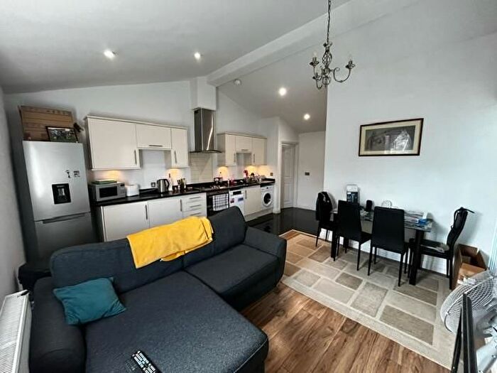 2 Bedroom Flat To Rent In Newmarket, Suffolk, CB8