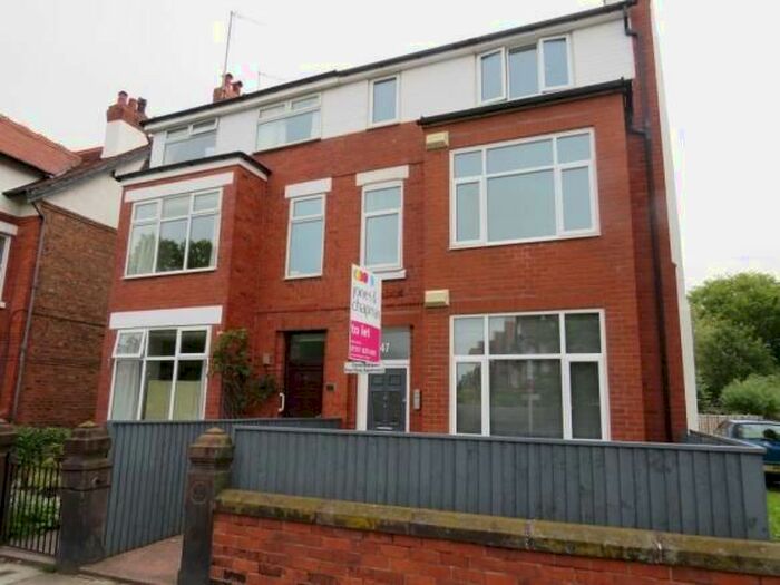 3 Bedroom Flat To Rent In Westbourne Road, West Kirby, Wirral, CH48