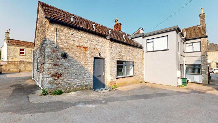 1 Bedroom Flat To Rent In The Island, Midsomer Norton, Radstock, BA3