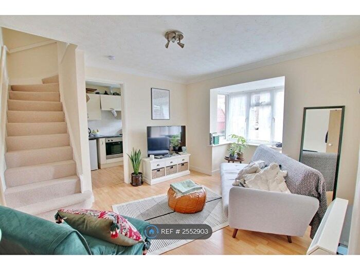 1 Bedroom Terraced House To Rent In Derwent Close, St. Ives, PE27