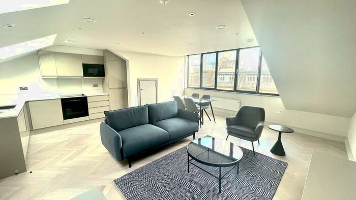 3 Bedroom Apartment To Rent In Pilgrim Chambers, Hood Street, Newcastle City Centre, NE1