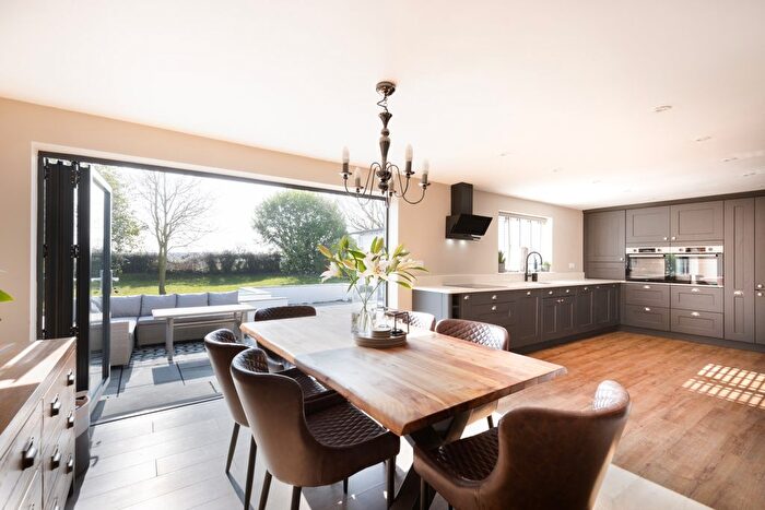 3 Bedroom Detached Bungalow For Sale In Wistow Road, Selby, North Yorkshire, YO8