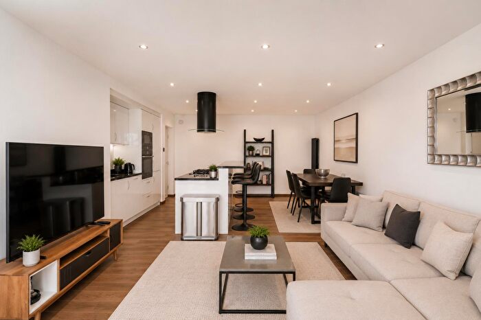 3 Bedroom Flat For Sale In Hutchings Wha Hutchings Street, E14