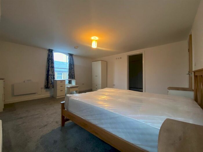 1 Bedroom Flat To Rent In High Street, Ramsey, Huntingdon, PE26