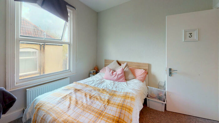 7 Bedroom House To Rent In Gloucester Road, Bristol, BS7