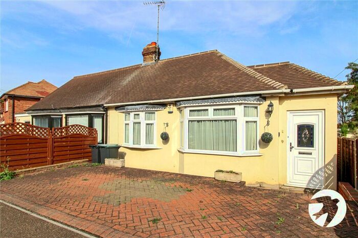 2 Bedroom Bungalow To Rent In Bellman Avenue, Gravesend, Kent, DA12