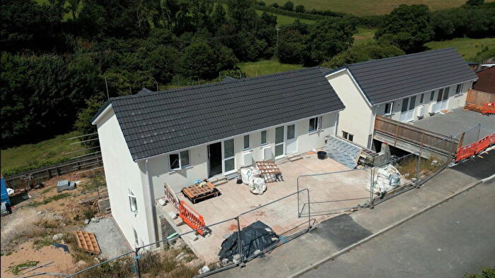 3 Bedroom Semi-Detached House For Sale In Crowbeare Meadow, Torrington, North Devon, EX38