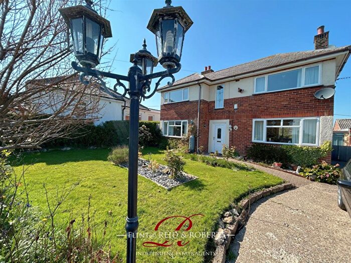 3 Bedroom Detached House For Sale In Lon Y Plas, Flint, CH6