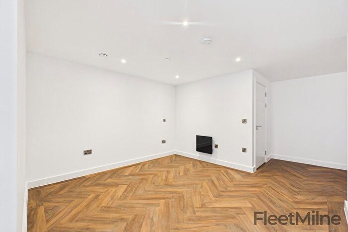 Studio For Sale In St Paul's Square, Birmingham, B3 - Photo 9