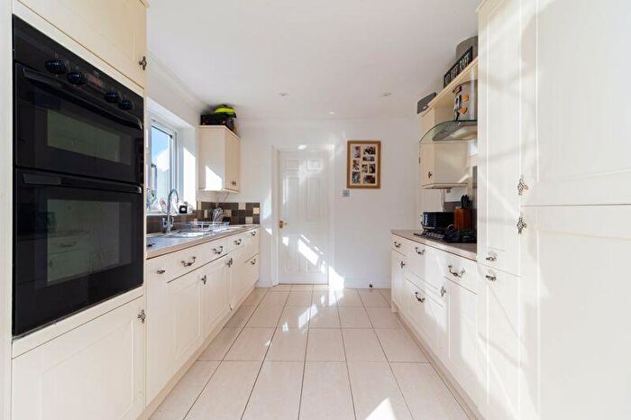 4 Bedroom Detached House For Sale In Lagham Park, Godstone, RH9