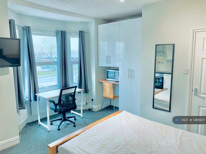 Studio To Rent In Vastern Road, Reading, RG1