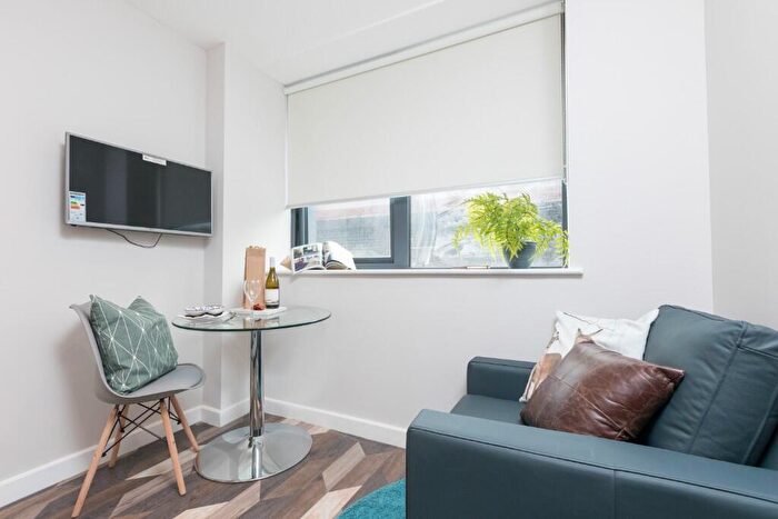 1 Bedroom Apartment To Rent In Salisbury House, Granby Row, Manchester, Greater Manchester, M1