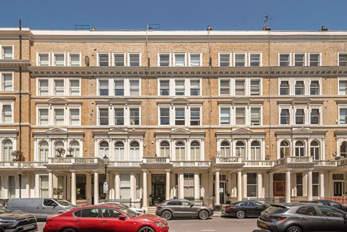 2 Bedroom Flat For Sale In Queens Gate Place, South Kensington, London, SW7