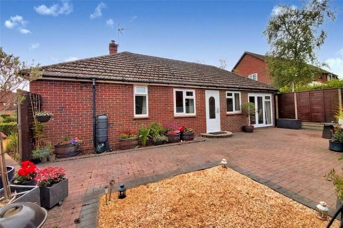 3 Bedroom Bungalow For Sale In Buffins Road, Odiham, Hook, Hampshire, RG29