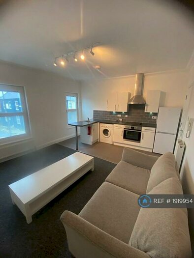 1 Bedroom Flat To Rent In Magdalen Road, Norwich, NR3