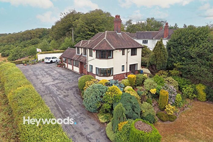 3 Bedroom Detached House For Sale In Common Lane, Rough Close, ST3