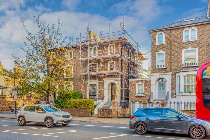 1 Bedroom Flat To Rent In Goldhawk Road, London, W12