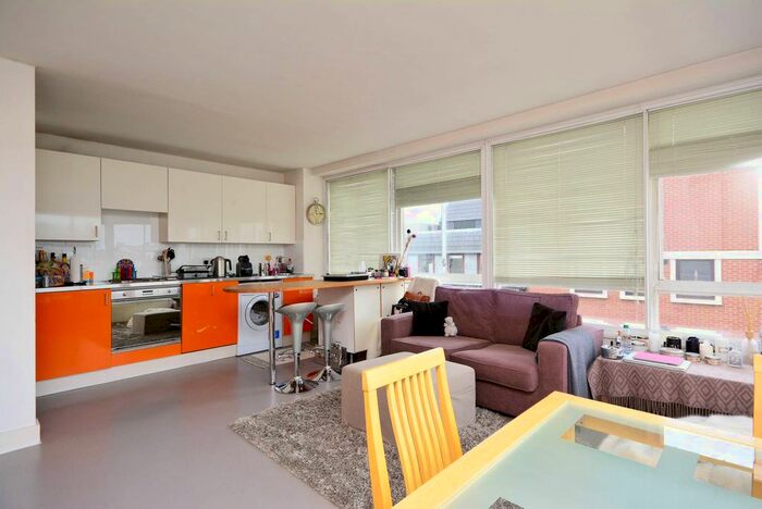 1 Bedroom Flat To Rent In Marshall Street, Soho, London, W1F