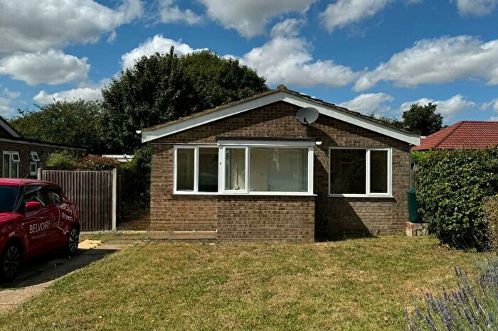 2 Bedroom Bungalow To Rent In Trinity Close, Woodbridge, IP12