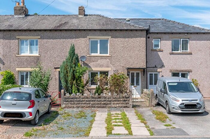 3 Bedroom Terraced House For Sale In Bankwell Road, Giggleswick, BD24