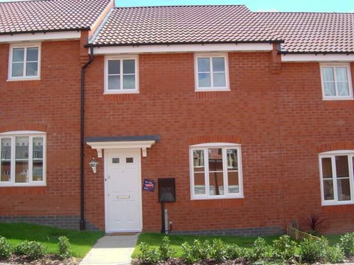 3 Bedroom Terraced House To Rent In Willmott Road, Rushden, NN10