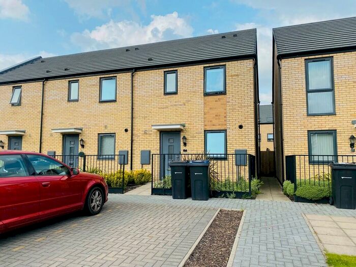 3 Bedroom Semi-Detached House To Rent In St. Lukes Road, Birmingham, B5