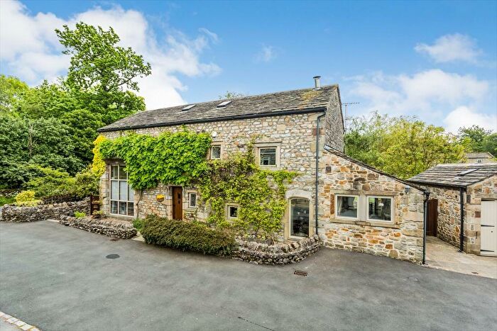 5 Bedroom Barn Conversion To Rent In Fell Lane, Cracoe, BD23