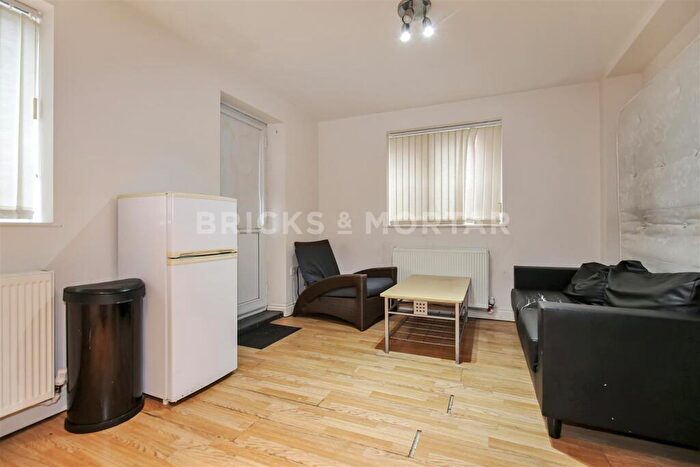1 Bedroom Apartment To Rent In Lewis Drive, Fenham, NE4