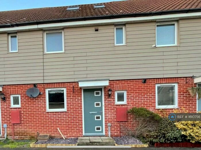 3 Bedroom Terraced House To Rent In Linnet Road, Costessey, Norwich, NR8