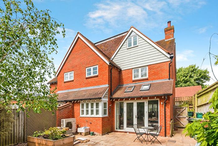 4 Bedroom Semi-Detached House For Sale In Nolay Close, Ewelme, Wallingford, OX10