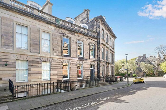 2 Bedroom Flat For Sale In (F) Lansdowne Crescent, West End, Edinburgh, EH12