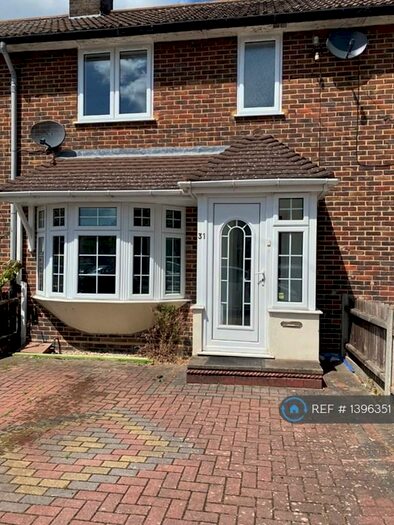 3 Bedroom Terraced House To Rent In Greenbay Road, London, SE7