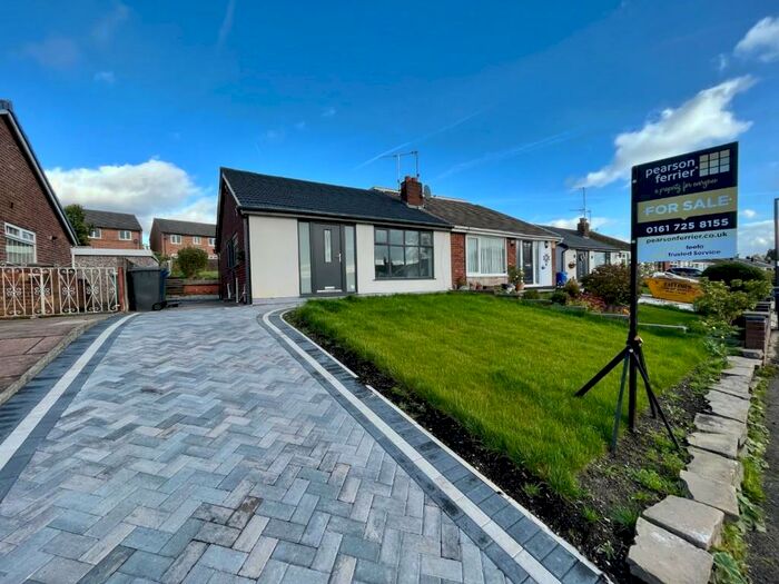 2 Bedroom Semi-Detached Bungalow To Rent In Salisbury Road, Radcliffe, Manchester, M26