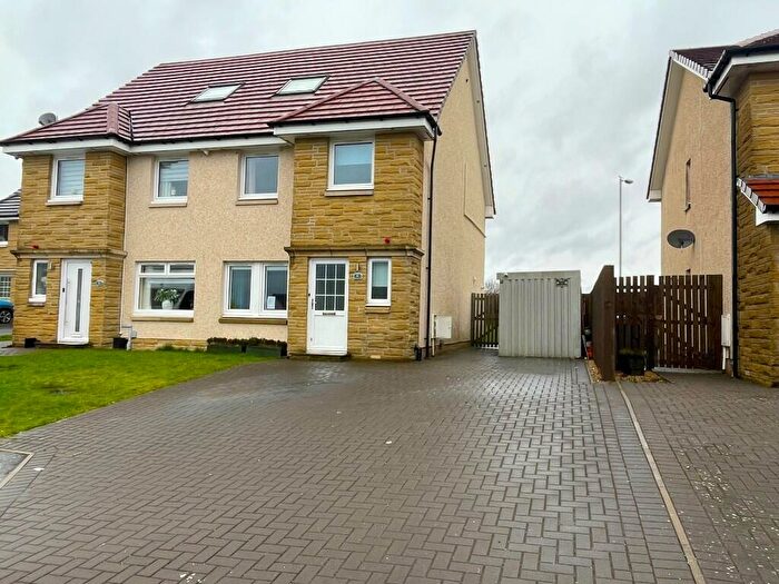 4 Bedroom Town House For Sale In Fenton Place, Airdrie, Lanarkshire, ML6