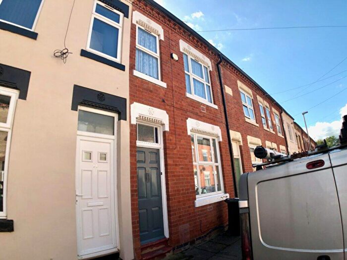 3 Bedroom Terraced House To Rent In Filbert Street East, Leicester, LE2