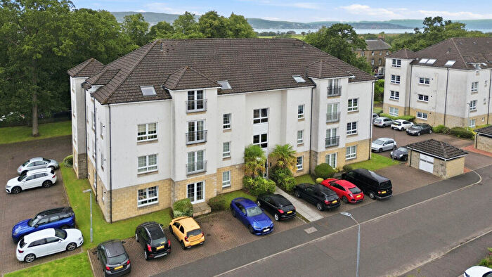 2 Bedroom Flat For Sale In Braid Avenue, Cardross, G82
