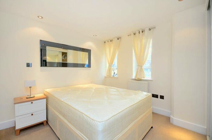 1 Bedroom Flat To Rent In Sloane Avenue, Chelsea, London, SW3