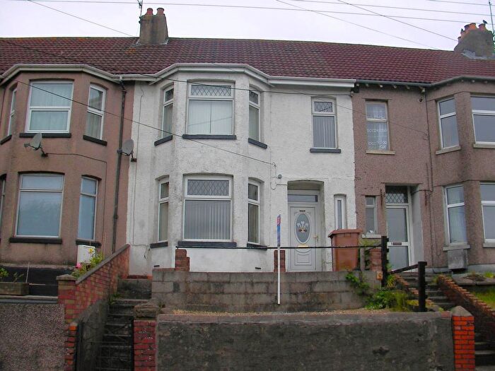 3 Bedroom Property For Sale In Penybryn Terrace, Penybryn, Hengoed, CF82