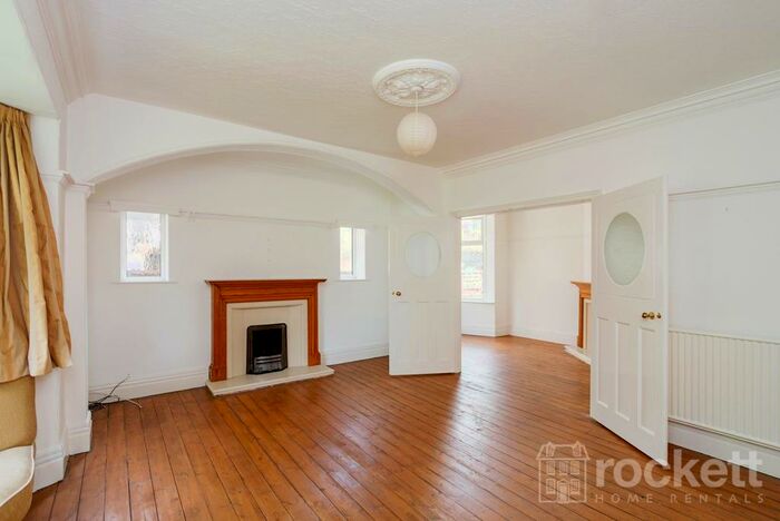 3 Bedroom Detached House To Rent In Albany Road, Stoke On Trent, ST4