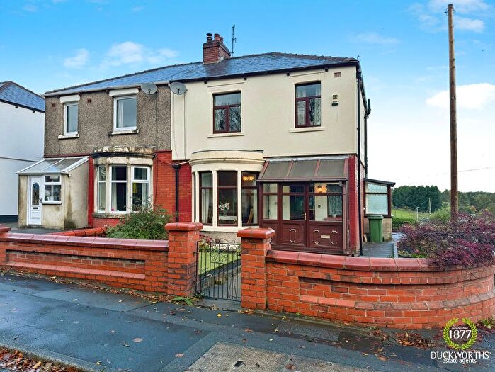 3 Bedroom Semi-Detached House For Sale In Blackburn Road, Oswaldtwistle, BB5
