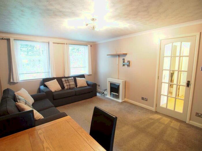 2 Bedroom Flat To Rent In Millside Terrace, Peterculter, AB14