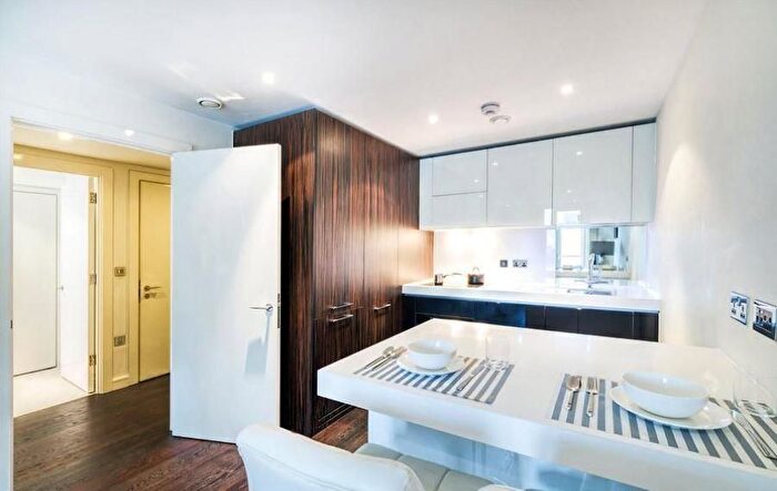 1 Bedroom Flat To Rent In Lords View, St. Johns Wood Road, NW8