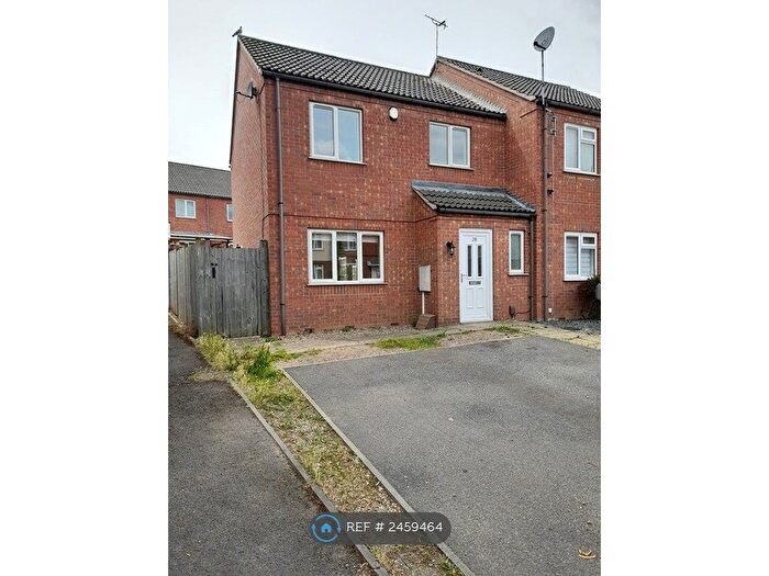 3 Bedroom Semi-Detached House To Rent In Valley Road, Nottingham, NG4