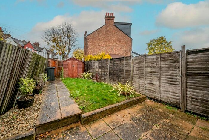 2 Bedroom Maisonette To Rent In Havelock Road, Wimbledon, London, SW19