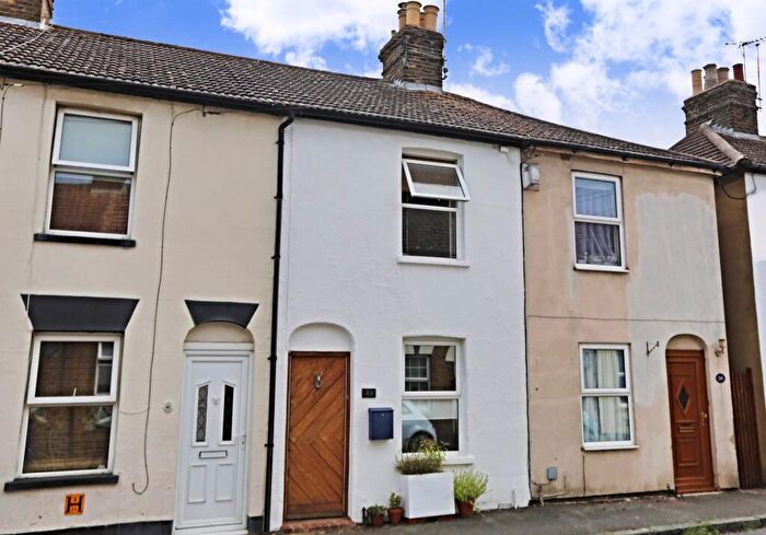 2 Bedroom Terraced House For Sale In St. Johns Road, Faversham, ME13