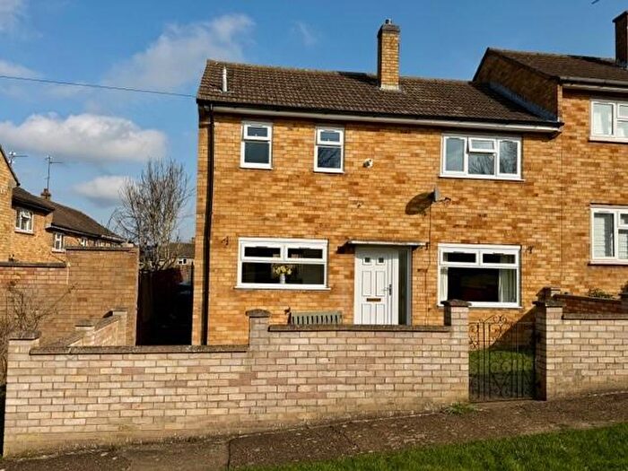 2 Bedroom Semi-Detached House For Sale In Castle Way, Barton Seagrave, Kettering, NN15