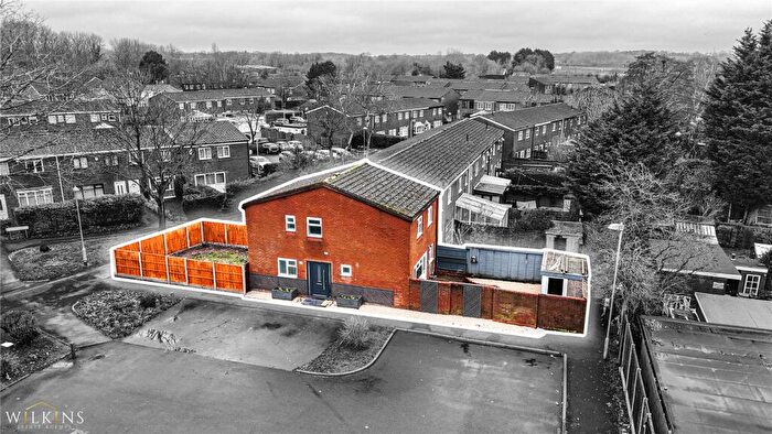 4 Bedroom End Of Terrace House For Sale In Kimberley Walk, Minworth, Sutton Coldfield, West Midlands, B76