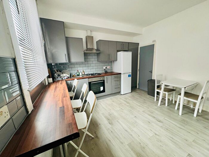 2 Bedroom Terraced House To Rent In Burley Lodge Terrace, Hyde Park, Leeds, LS6