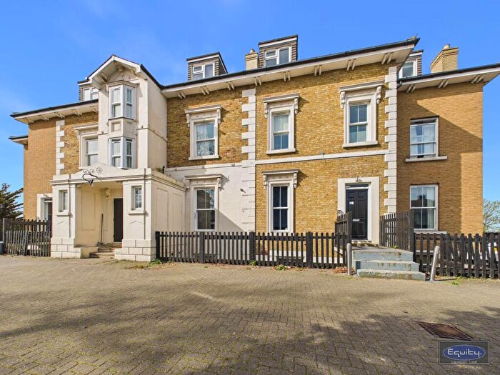 2 Bedroom Flat To Rent In Mounts Road, Mounts Court Mounts Road, DA9